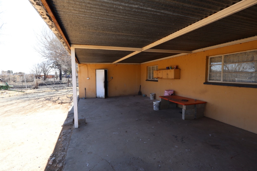 4 Bedroom Property for Sale in Roodewal Free State
